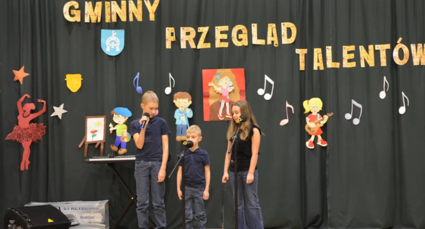 Talenty w Krzywdzie: Tancerka, skrzypaczka i plastyczka triumfują w Gminnym Przeglądzie Talentów,