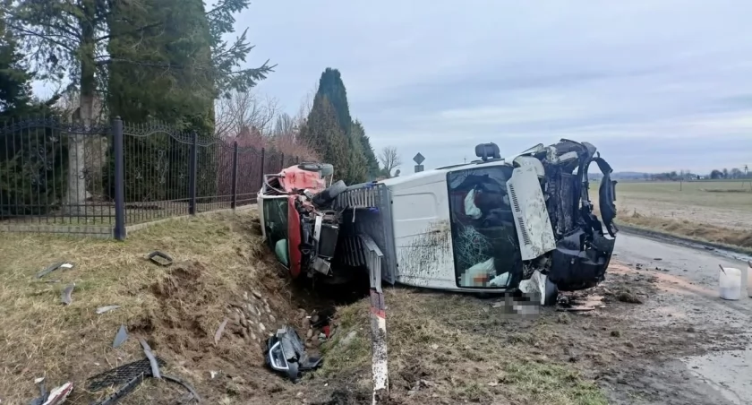 Kierowca citroena nie ustąpił pierwszeństwa! Dramat na drodze! 
