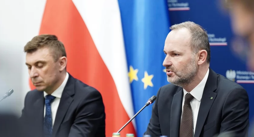 Nowe kroki Ministerstwa Rozwoju i Technologii w ułatwieniu prowadzenia działalności gospodarczej w Polsce