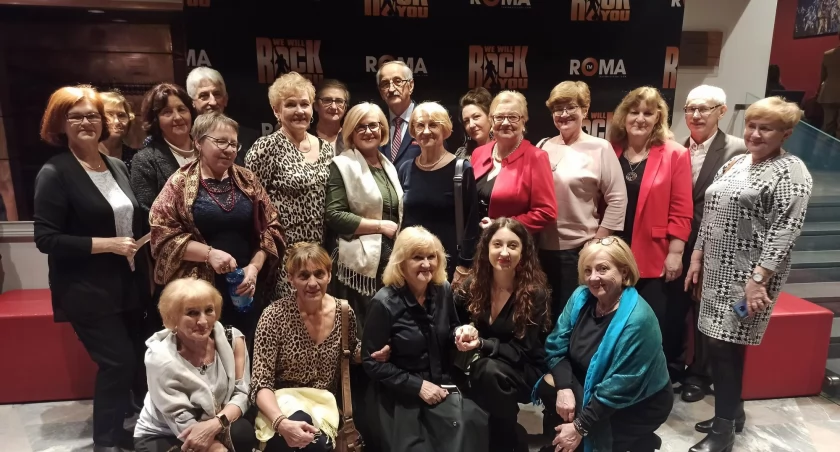 We Will Rock You: Musical Queen w Teatrze Muzycznym Roma - relacja z wydarzenia na Łukowskim Uniwersytecie Trzeciego Wieku.
