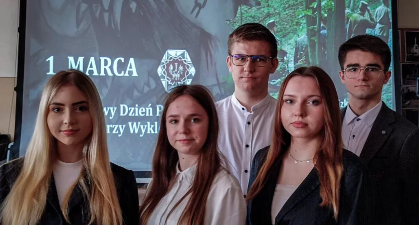 Multimedialne Spotkania Historyczne w ZS nr 3 w Łukowie