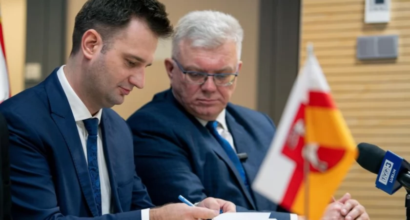 Ryszard Szczygieł: mowa na modernizację drogi wojewódzkiej nr 806 podpisana