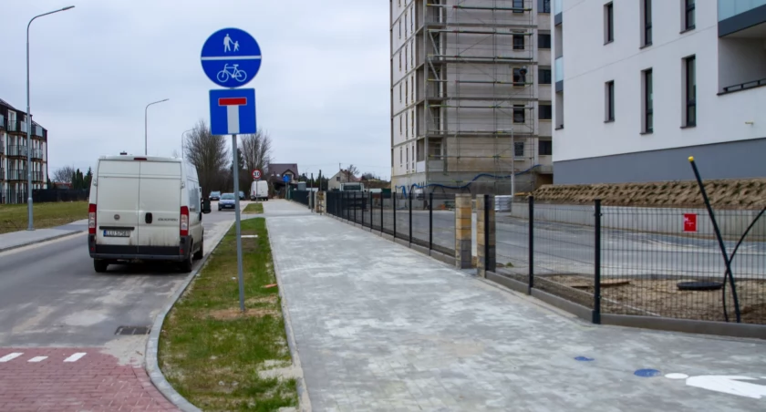  Łuków. Nowe ulice gotowe. Radni sprawdzili czy jest równo! 