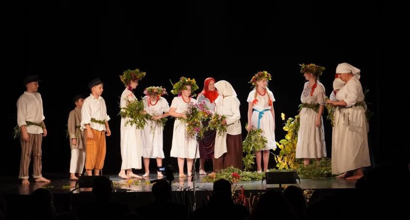 ZESPÓŁ ZAWSZE RAZEM NA DESKACH TEATRU IM. JULIUSZA OSTERWY W LUBLINIE