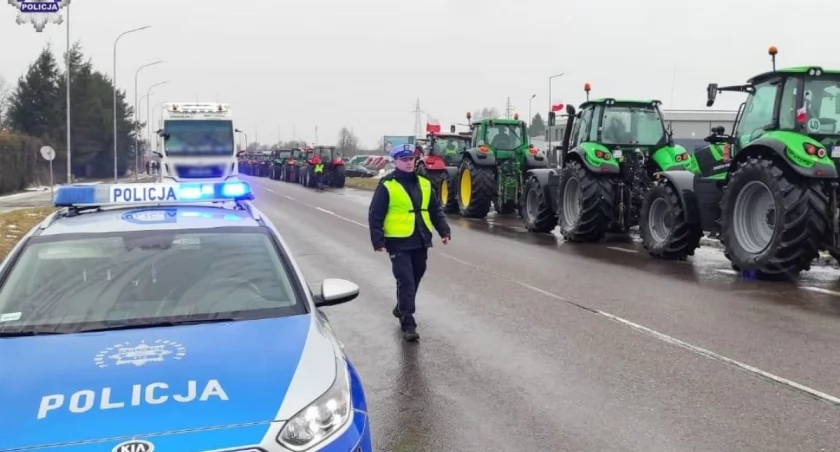 W NAJBLIŻSZĄ ŚRODĘ 20 MARCA BR. ROLNICY ZABLOKUJĄ DROGI!
