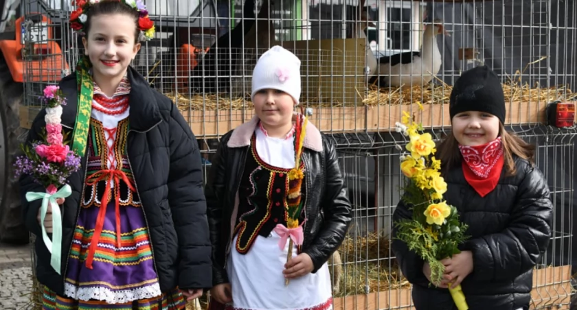 Na Jarmarku Wielkanocnym w Łukowie: Tradycja, smaki i nadzieja  (WIDEO + FOTO)