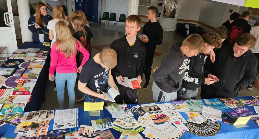 Zespół Szkół Nr 2 w Łukowie aktywnie włączasię w obchody Światowego Dnia Zdrowia 