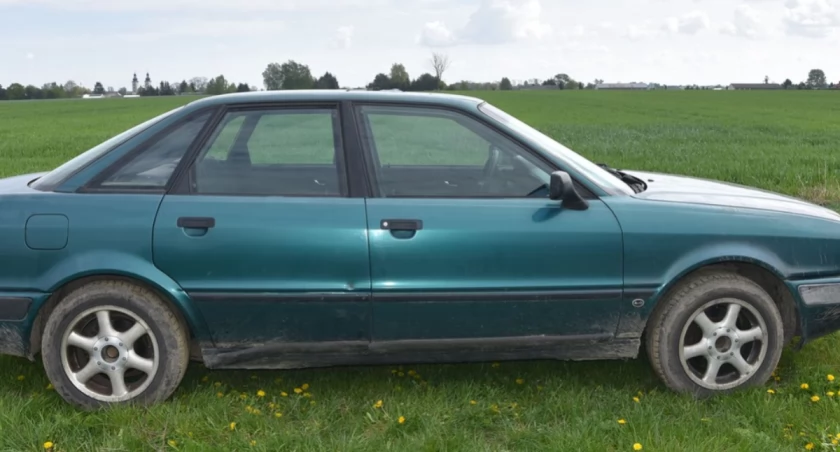Niemal 3 promile alkoholu - 49-latek kierował Audi 80 bez uprawnień