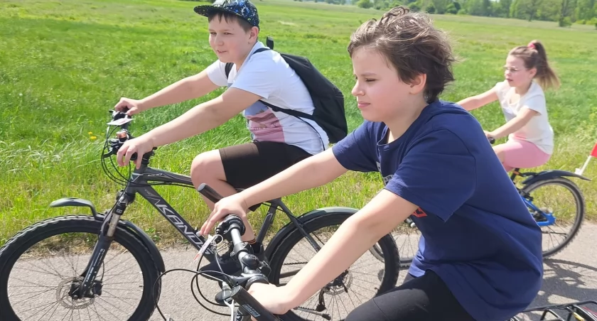 3 Maja na rowerze. Rodzinne świętowanie w gminie Trzebieszów (FOTO)