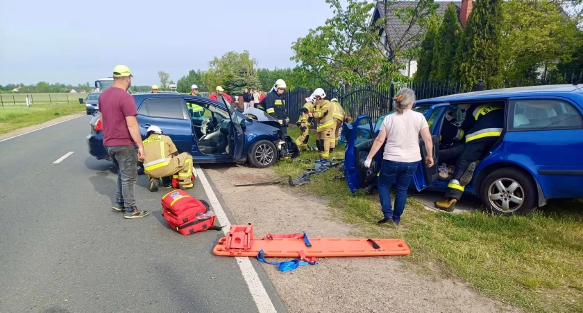 Śmierć na drodze. Nie żyje ofiara karambolu pod Łukowem 
