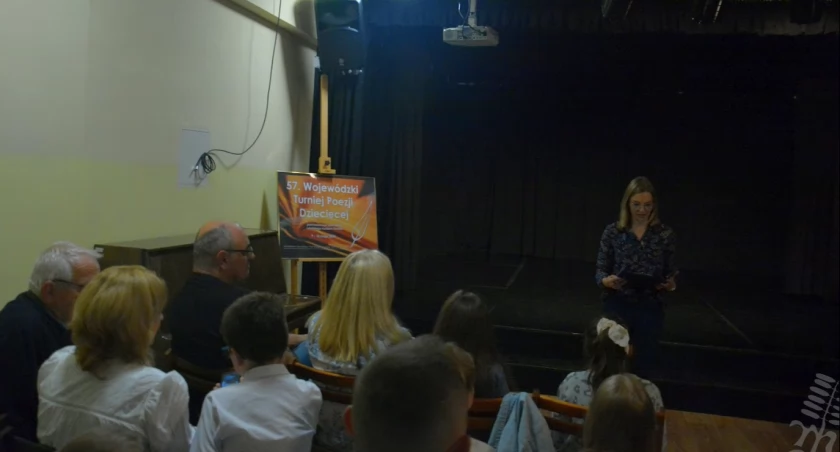 Julia Osiak z ŁOK laureatką Wojewódzkiego Turnieju Poezji Dziecięcej w Lublinie 