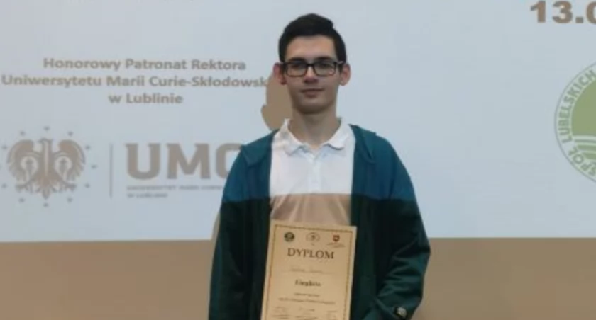Krystian Onopiuk laureatem etapu okręgowego XXXIX Ogólnopolskiej Olimpiady Wiedzy Ekologicznej