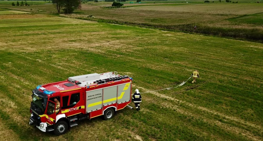 Pożar Traw w Anoninie - Szybka Reakcja OSP Tuchowicz i OSP Gózd