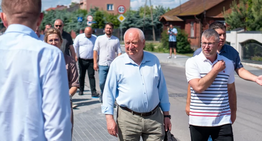 Łuków. Nowe chodniki na ulicy Sienkiewicza gotowe