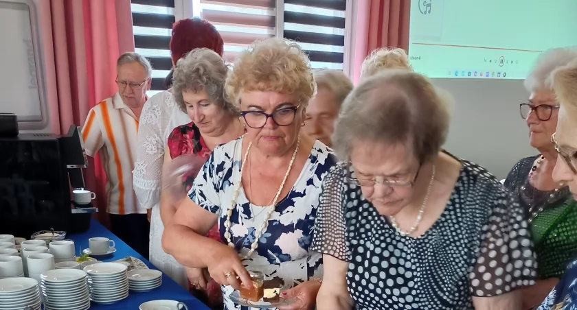 Wieczór pełen radości dla Seniorów z Klubu 