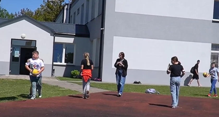 Przetarg na modernizację boisk w Czerśli i Zalesiu zakończony. Prace za prawie 2 mln zł
