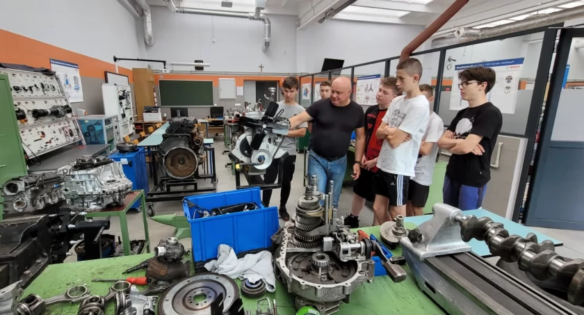 Luków: Warsztaty LABORATORIUM MAJSTERKOWICZA dla uczniów szkół podstawowych