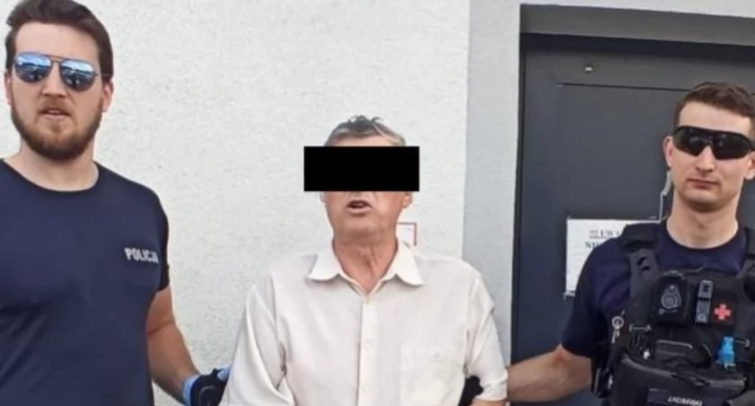 62-latek zaatakował policjantów siekierą - grozi mu do 10 lat więzienia 