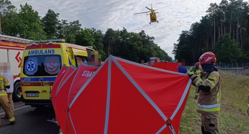 Tragiczny wypadek na obwodnicy Kocka: Zginął kierowca ciężarówki (FOTO)