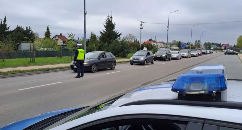 650 kierowców dmuchało w alkomat. Wpadło pięciu na 