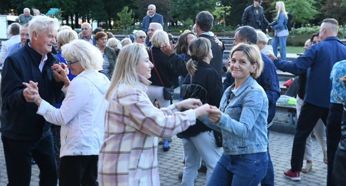 Letnia Potańcówka w Łukowie: Marioo i Maro rozgrzali Park Miejski