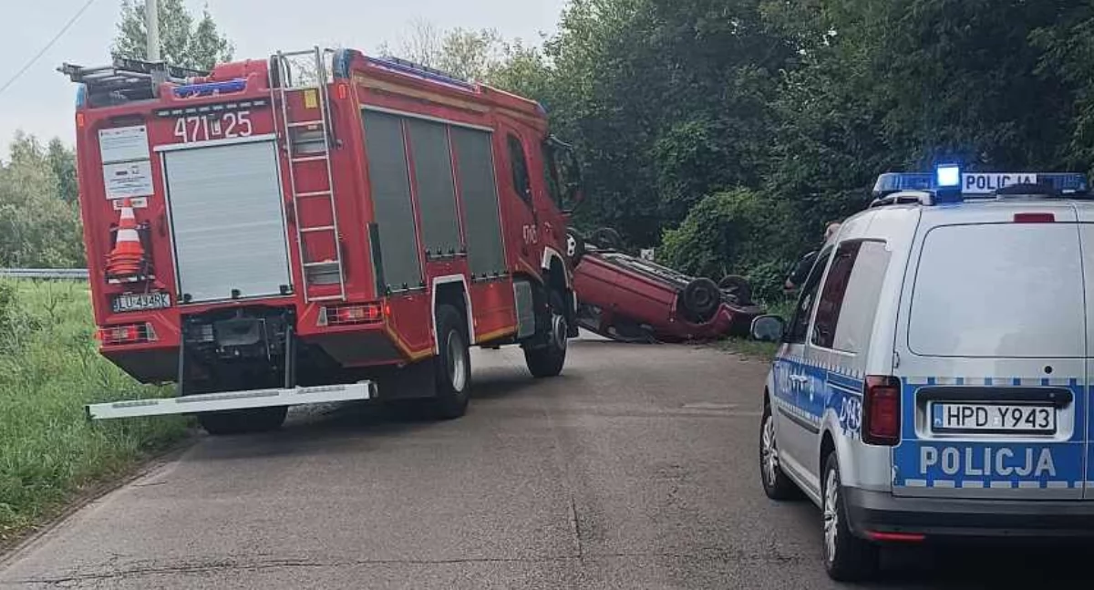 Dachowanie w Łukowie. Nie uwierzysz co zrobił kierowca! 