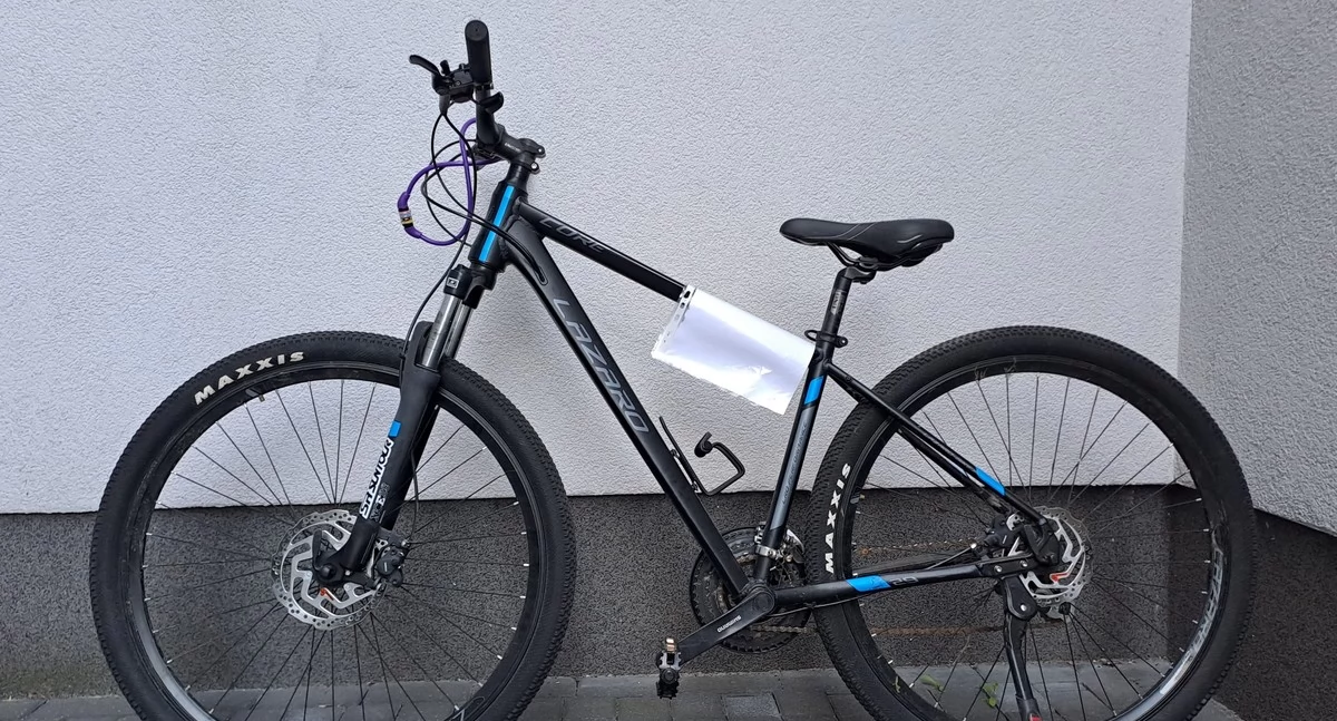  Łuków: Poszukiwani właściciele: roweru i portfela z pieniędzmi