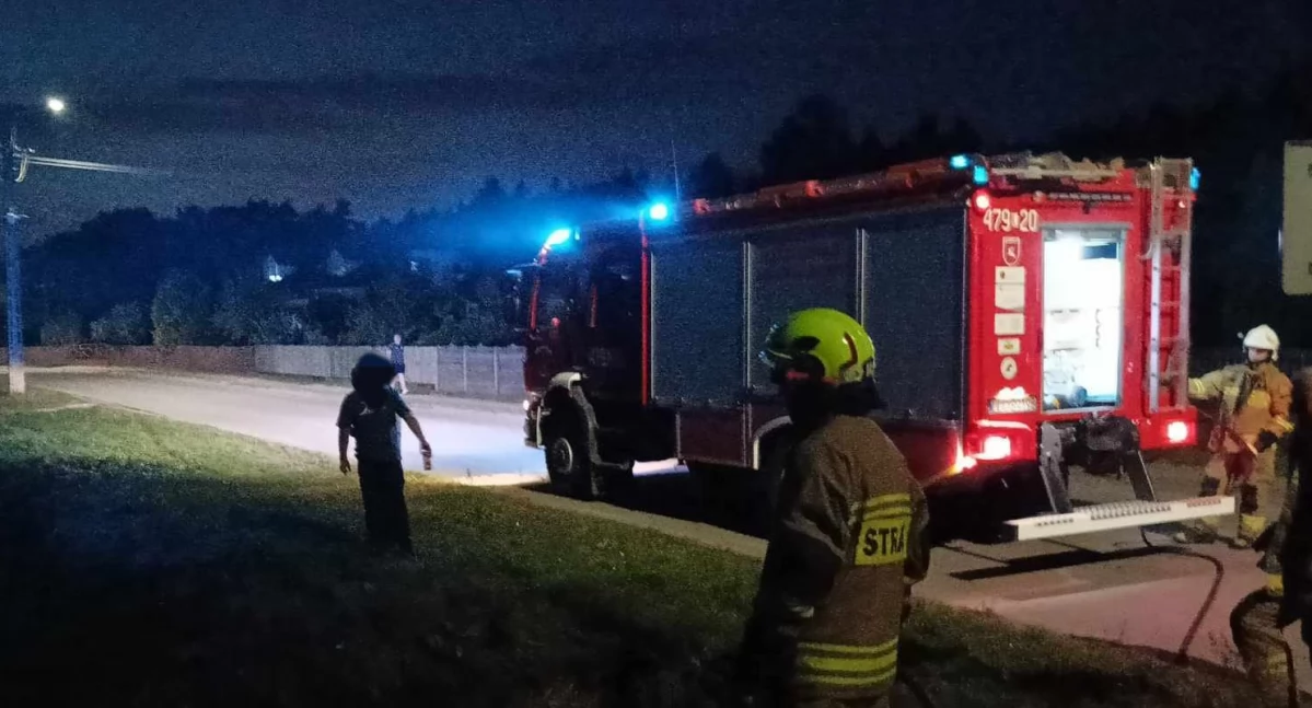 Pożar nieużytków w Żdżarach. Szybka interwencja strażaków