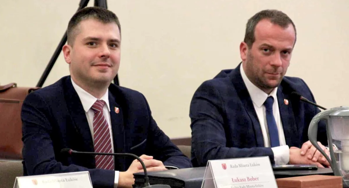 Nowa linia autobusowa, defibrylatory i place zabaw! Oto, co proponują radni Alternatywy dla Łukowa!