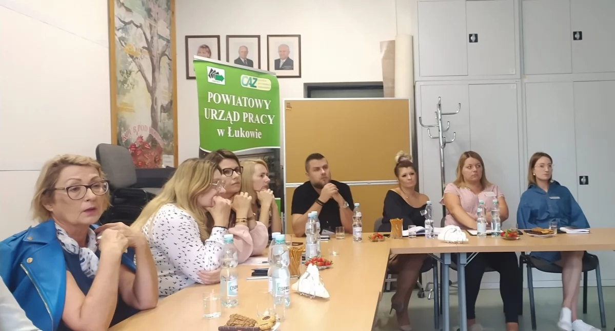 Czy te zawody przetrwają 2025 rok? Nowe prognozy Barometru Zawodów!