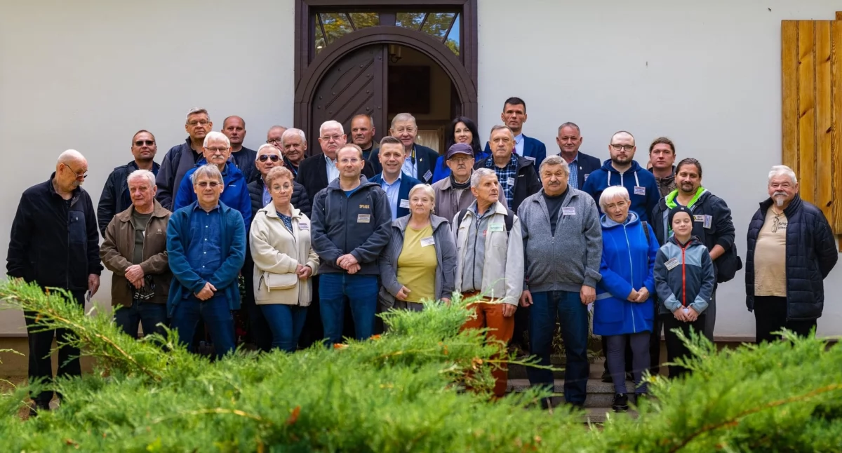 Pasjonaci radiostacji z całej Polski zjechali do Woli Okrzejskiej – XV Zawody QUO VADIS 2024