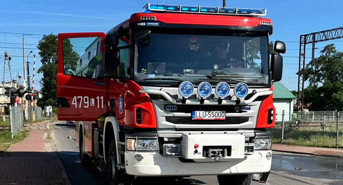 Kukurydza na jezdni! Szybka interwencja strażaków zapobiegła potencjalnym wypadkom!