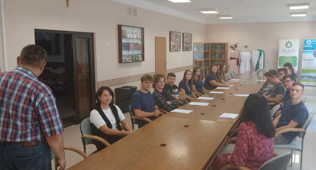 Miesiąc w Grecji. Uczniowie ZS nr 1 w Łukowie wrócili pełni wrażeń i nowych umiejętności!