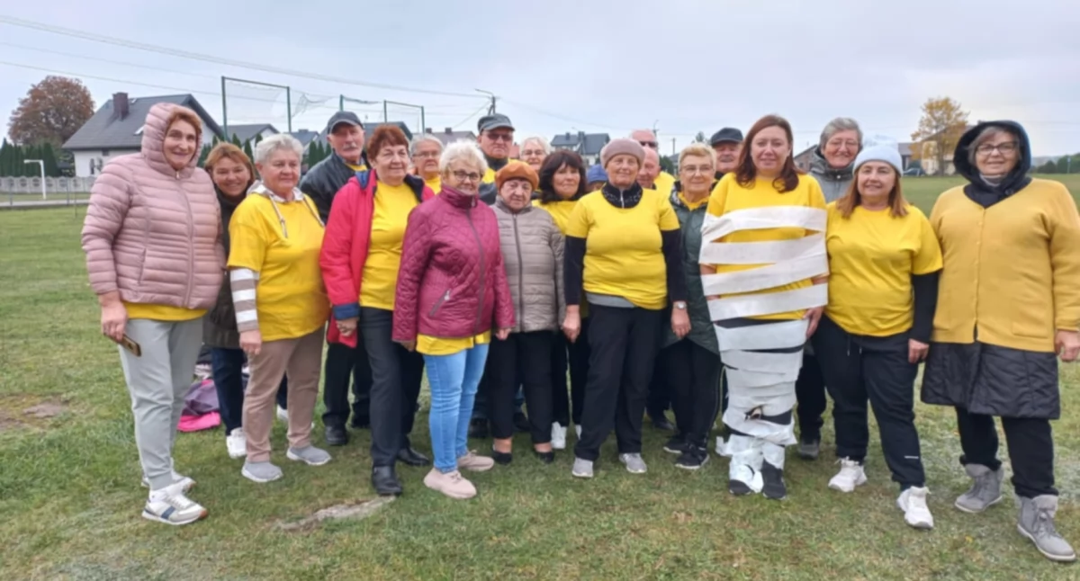 SENIORZY W AKCJI! Pierwsza Spartakiada Seniorów w Gminie Łuków – Niezapomniane emocje i sportowa rywalizacja!