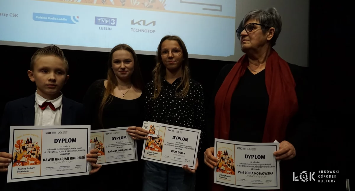 Wielkie emocje w Łukowie! Znamy zwycięzców eliminacji 28. Jesiennego Konkursu Recytatorskiego!