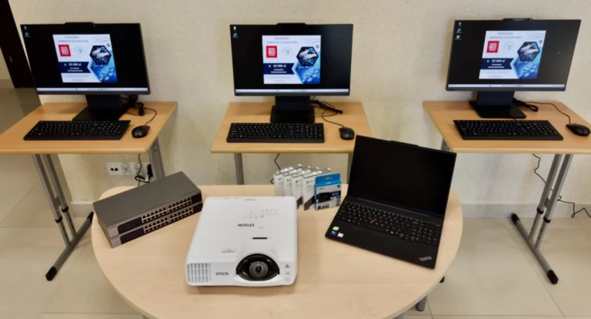„Kraszewski. Komputery dla bibliotek” – Nowoczesne Technologie Trafiają do Gminnej Biblioteki Publicznej w Staninie!