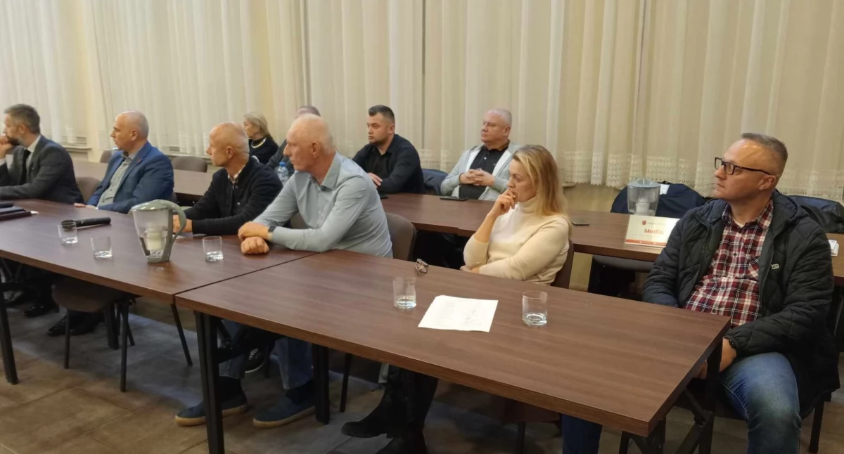 Radni Łukowa zatwierdzają wzrost podatku od nieruchomości! Przedsiębiorcy wściekli!