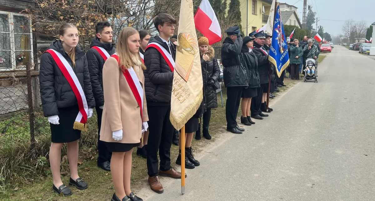 W hołdzie obrońcom Polski. 11 listopada w Helenowie [ZDJĘCIA]