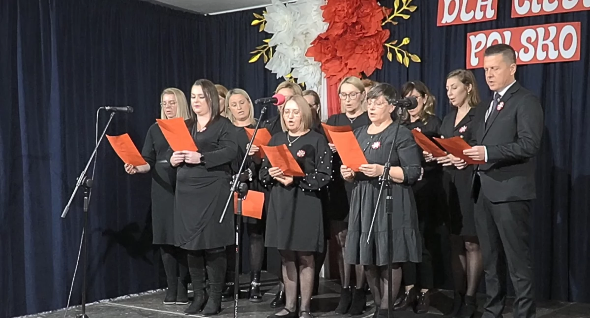 Rodzice uczniów Zespołu Szkół w Wojcieszkowie-    Miejcie nadzieję (WIDEO)