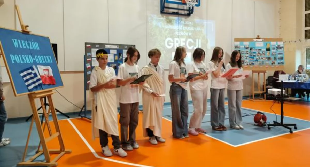 Polsko-Grecki wieczór w Łukowie. Uczniowie podbijają greckie horyzonty!