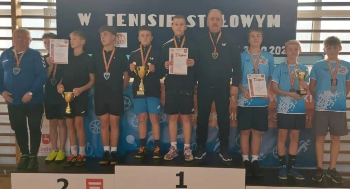 Emocje na najwyższym poziomie! Sukces uczniów z Dębowicy na Finale Wojewódzkim Igrzysk Młodzieży Szkolnej!