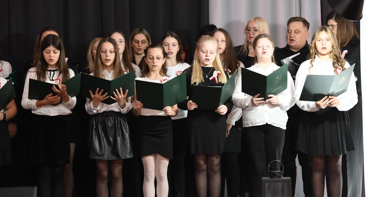 Wzruszający Koncert dla Niepodległej Polski w Gminie Stanin (GALERIA)