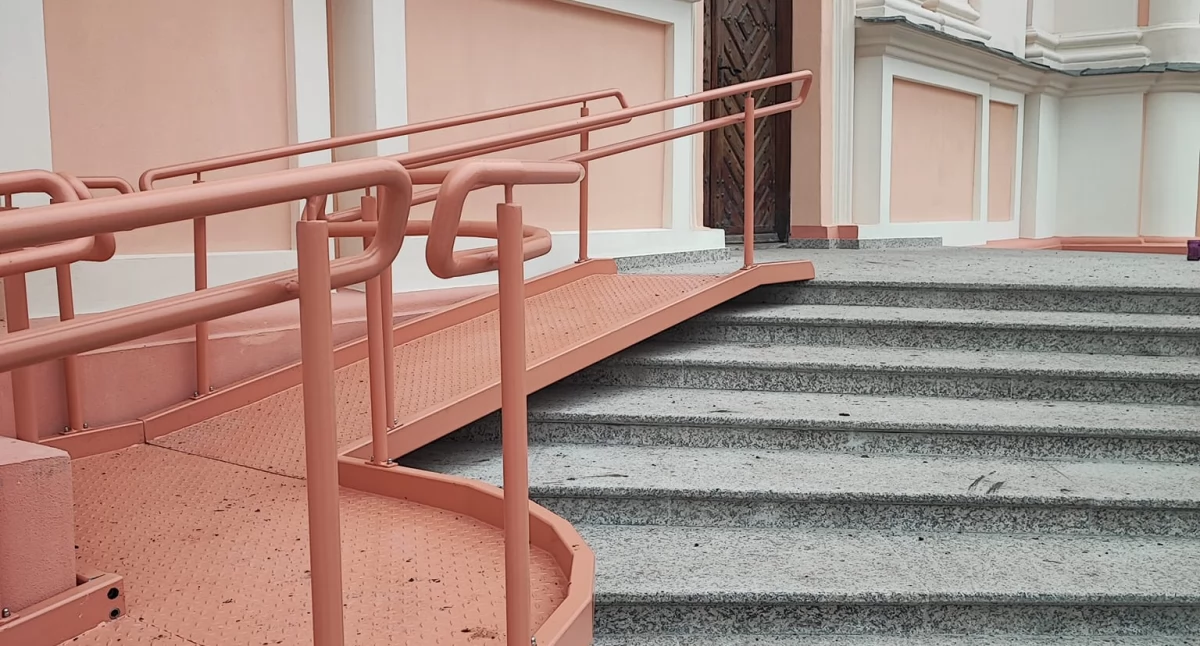 Kościół w Łukowie staje się bardziej dostępny. Podjazd i nowe instalacje już gotowe!