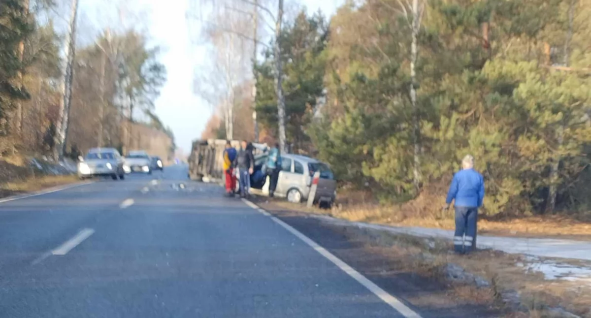 Groźny wypadek na DK76. Trasa Stoczek Łukowski – Łuków zablokowana!