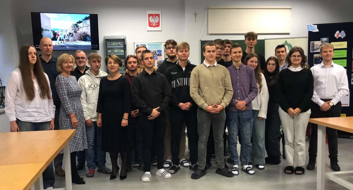 Łukowscy uczniowie na greckim szlaku zawodowym. Międzynarodowy sukces ZS nr 1!