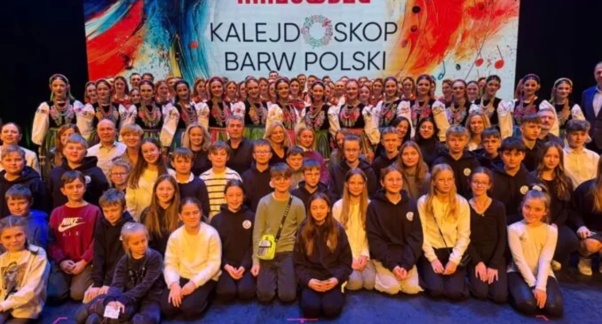 „Łukowiacy” i „Mazowsze” – młodzi pasjonaci folkloru na wyjątkowym spotkaniu
