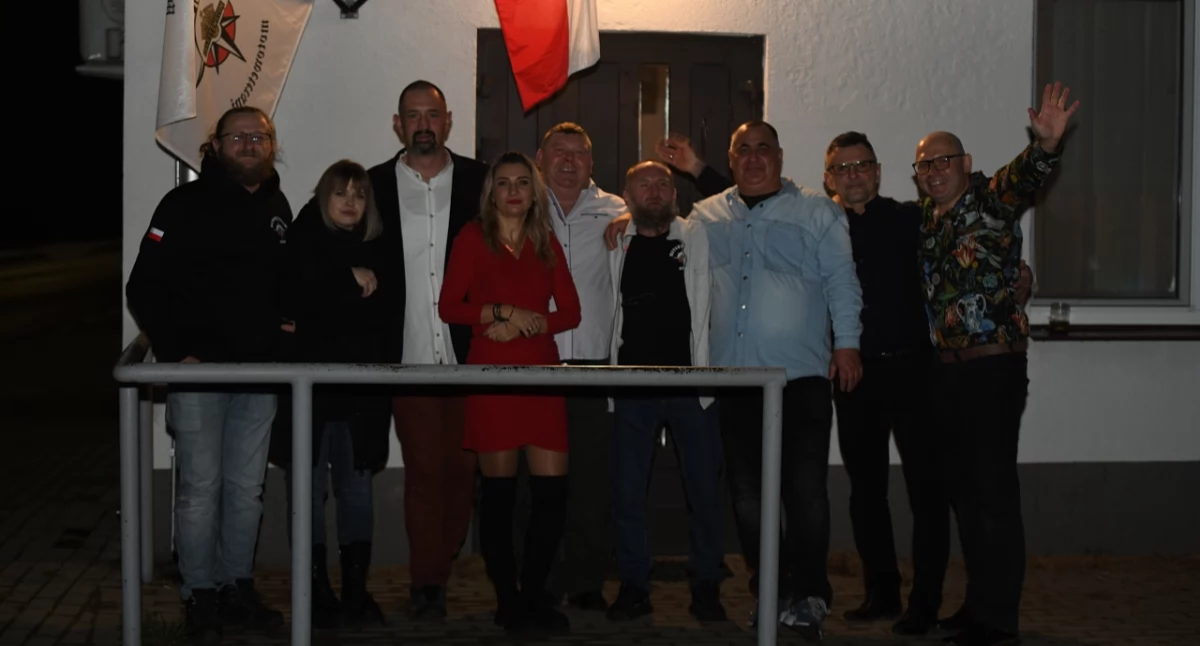 Nie tylko zabawa. Motoweterani zebrali 4 tys. zł na szlachetny cel [DUŻO ZDJĘĆ]