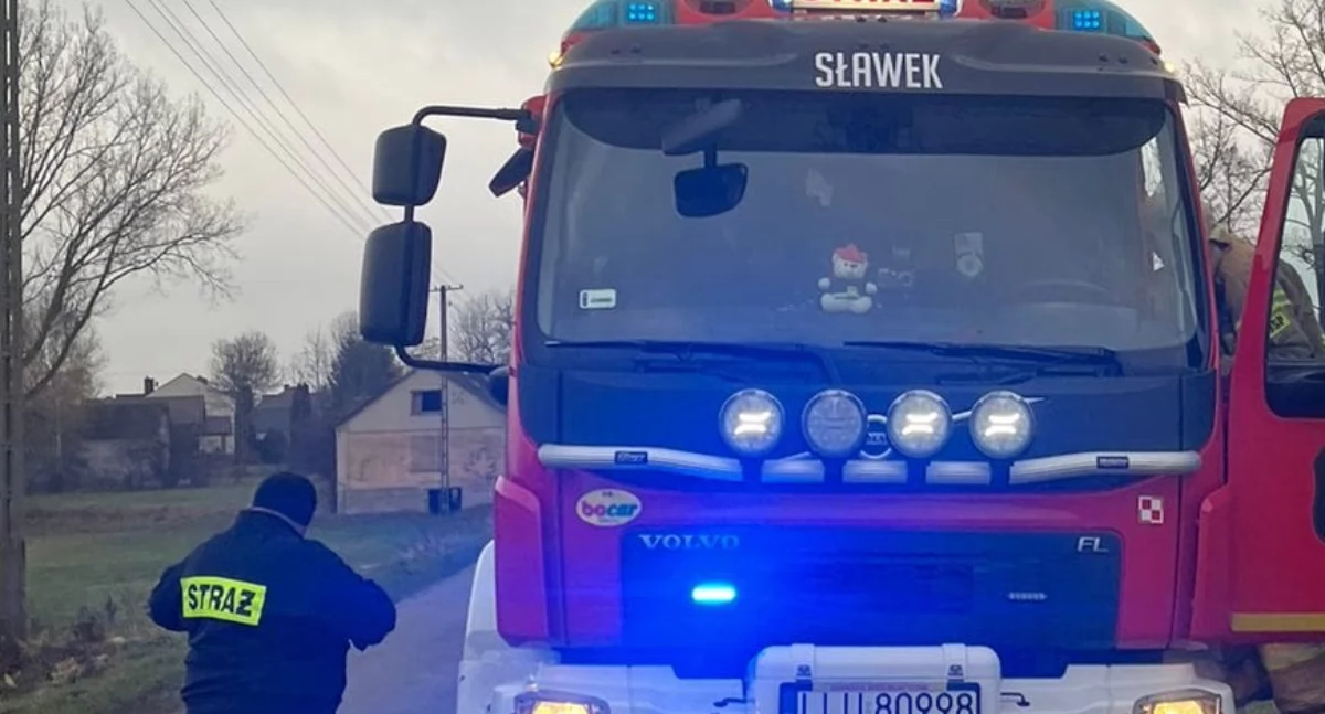 Kierowca ciężarówki w tarapatach na drodze 807 koło Stanina NASZ NEWS!