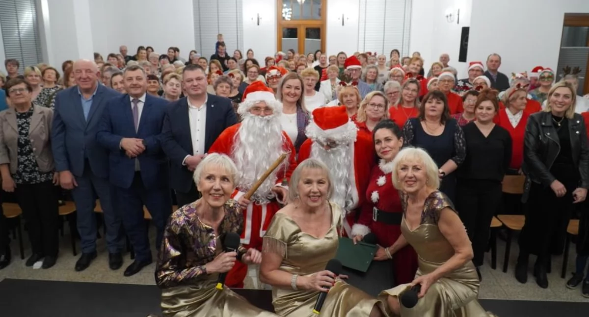 Krzywda: Rozśpiewane i roztańczone Mikołajki. Wystąpiły gwiazdy The Voice (WIDEO)