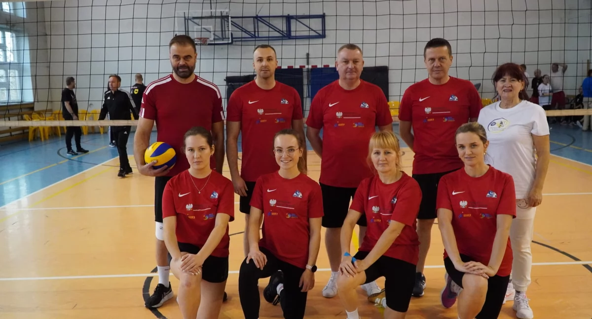 Gmina Wojcieszków na podium w charytatywnym turnieju siatkówki